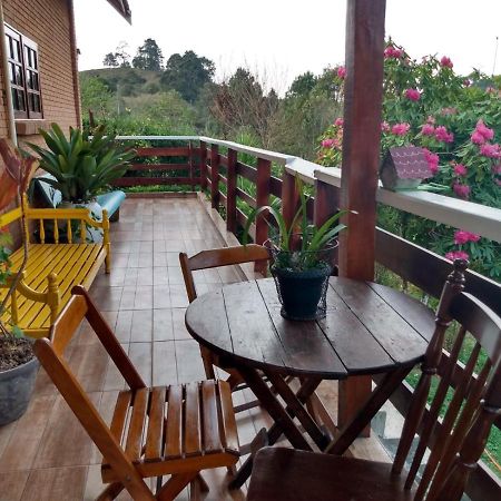 Casa Flor De Liz Villa Campos do Jordão Eksteriør bilde